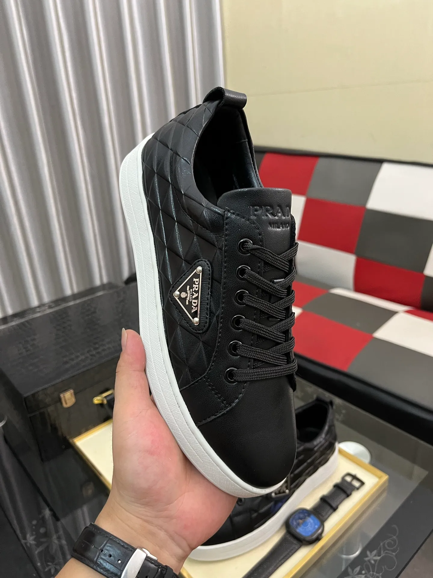Men's shoes 💰440⌚️⌚️Prada•PRADA original quality.~ Unique modern style sneakers. 🏃A must-have casual shoe for trendy men😍😍 Original brand imported from Italy, imported original leather, sheep lining (refuses to discolor and grind feet) Sole: Original sole provided by the original factory, French lazy style design ⚠️Fit to the feet, original quality, super comfortable original sole. Code number: 38-444️⃣Colors available